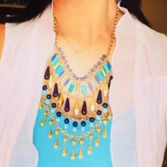 ::⚜️🦚Exotically Fantabulous Malta Bib Necklace - Picture 7 of 11